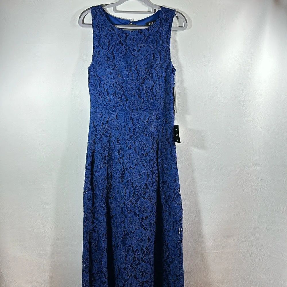 Lulu’s Sleeveless Lace Maxi Dress, M